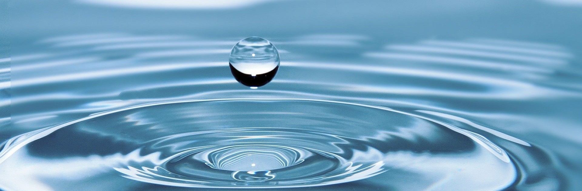 drop-of-water-578897_1920.jpg